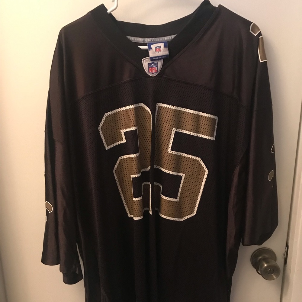 Men’s football jersey NWOT